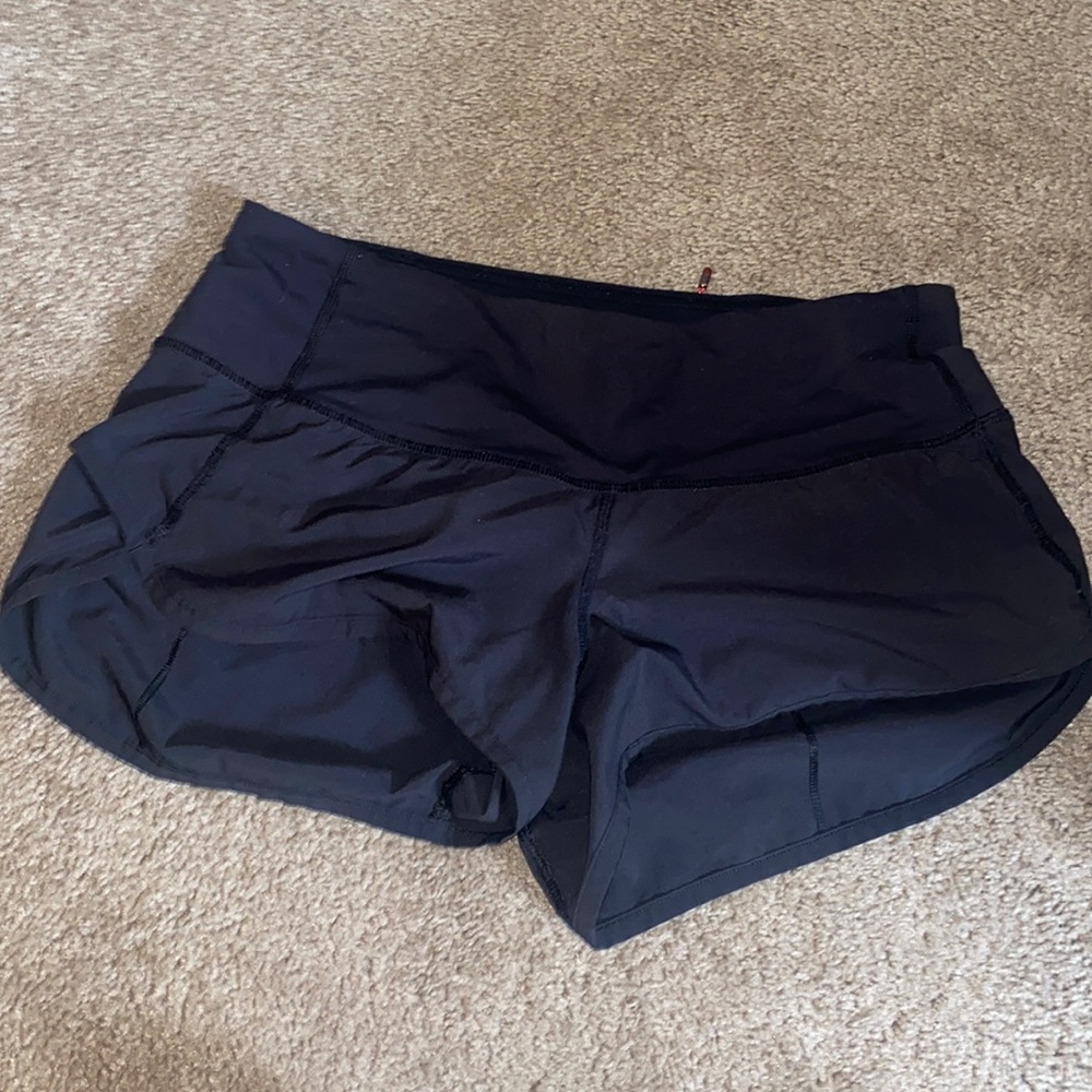 lulu lemon speed up shorts 2.5